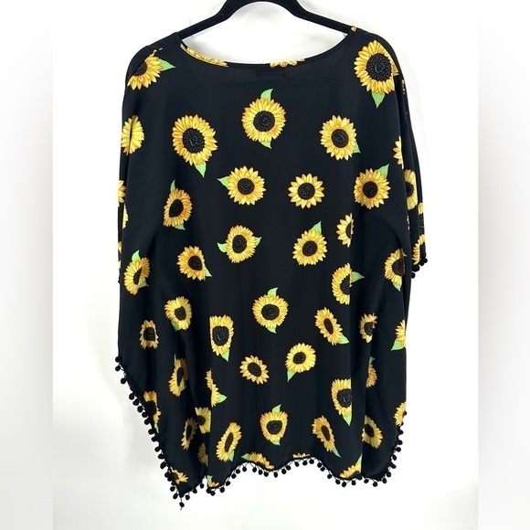 Simply Southern Sunflower Floral Swim Coverup Beach Poncho Pom Pom Trim One Size - Picture 3 of 8